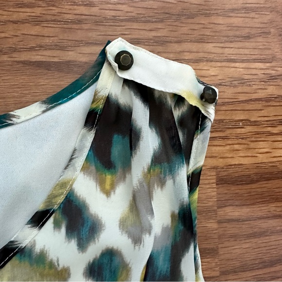 Maurice’s Womens Plus Size 2 Tank Sleeveless Top Tribal Lightweight White EUC - Picture 6 of 12